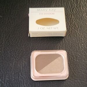 NIB Vintage Mary Kay Eye Shadow Duet Spun Silk / Brown 1398 Apply Wet or Dry